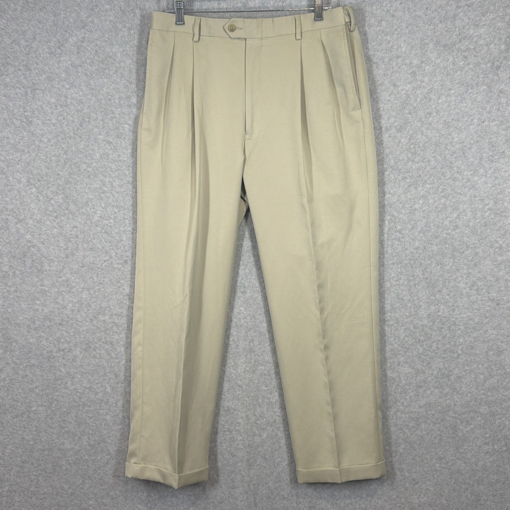 Jos A Bank Leadbetter Khakis Golf Pants 35x30 Pleated Cuffed 100% Poly EUC